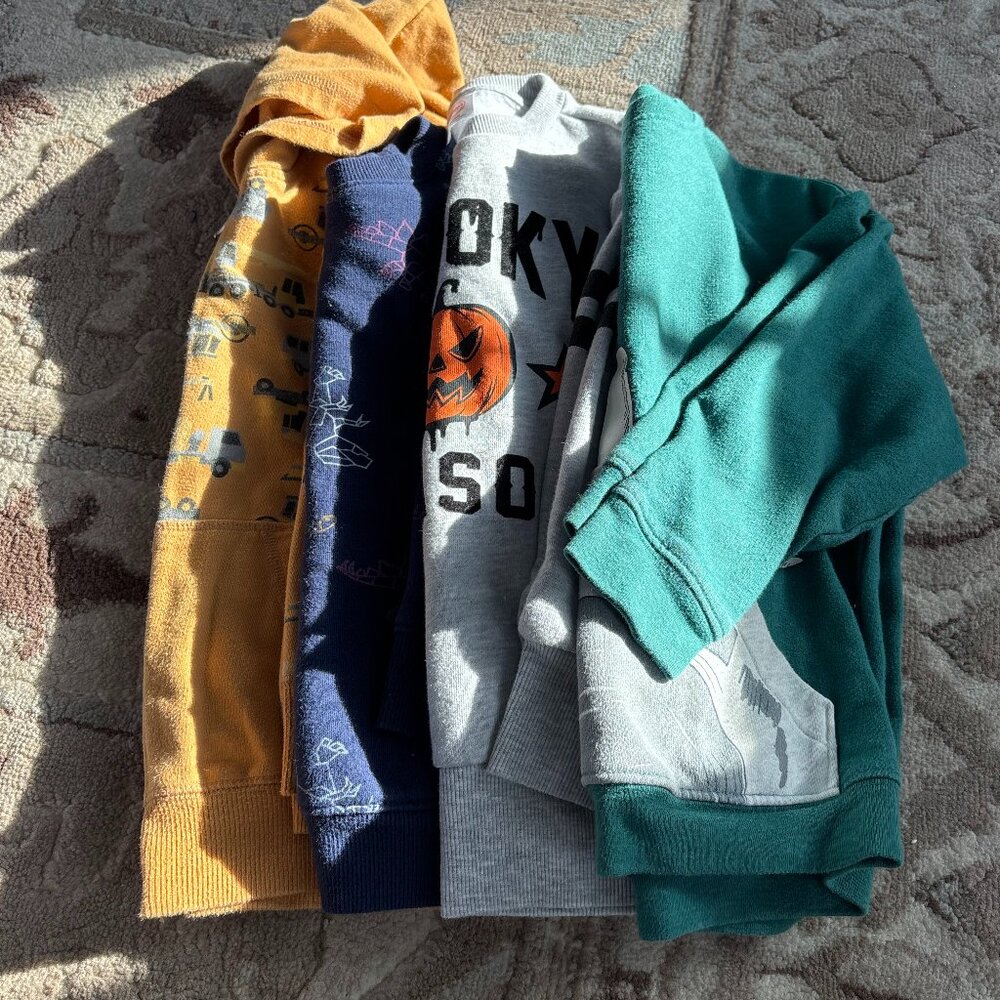 Boys sweatshirts